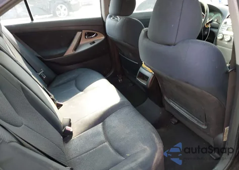 2008 Toyota Camry Se V6 z USA, uszkodzony, nr VIN 4T1BK46K38U574871